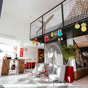 Ibis Luxembourg Airport Otel